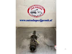 Gebruikte Voorpoot rechts Opel Corsa C (F08/68) 1.2 16V Prijs € 35,00 Margeregeling aangeboden door Autosloopbedrijf Jan Pronk B.V.