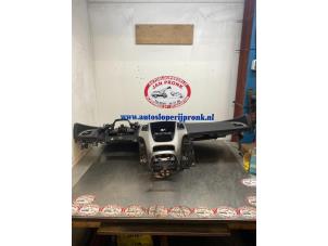 Begagnade Instrumentbräda Opel Astra J Sports Tourer (PD8/PE8/PF8) 1.4 Turbo 16V Pris € 225,00 Marginaltabell erbjuds av Autosloopbedrijf Jan Pronk B.V.