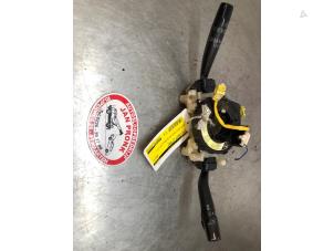 Gebruikte Combischakelaar Stuurkolom Toyota Starlet (EP9) 1.3,XLi,GLi 16V Prijs € 40,00 Margeregeling aangeboden door Autosloopbedrijf Jan Pronk B.V.