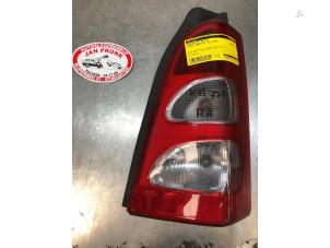 Gebruikte Achterlicht rechts Suzuki Wagon-R+ (RB) 1.2 16V Prijs € 30,00 Margeregeling aangeboden door Autosloopbedrijf Jan Pronk B.V.