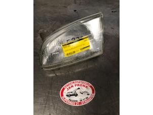 Gebruikte Koplamp links Toyota Starlet (EP9) 1.3,XLi,GLi 16V Prijs € 25,00 Margeregeling aangeboden door Autosloopbedrijf Jan Pronk B.V.