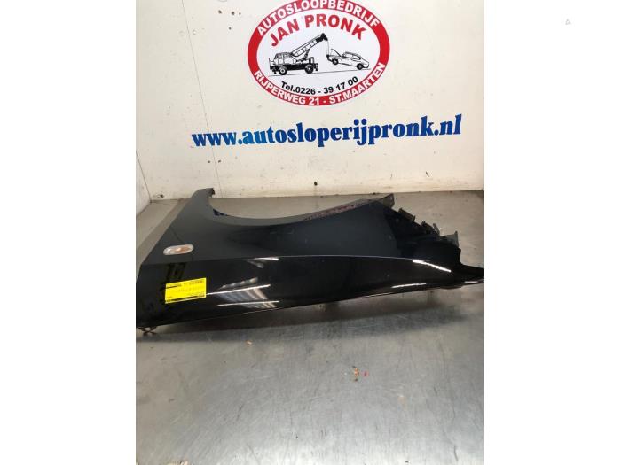 Framskärm, vänster från en Seat Ibiza IV (6J5) 1.2 TDI Ecomotive 2012