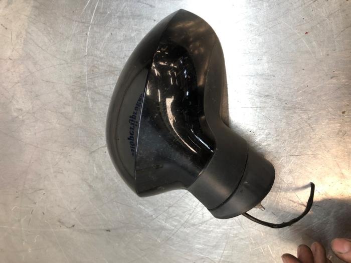 Skärmspegel, vänster från en Seat Ibiza IV (6J5) 1.2 TDI Ecomotive 2012