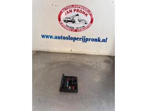 Gebruikte Zekeringkast Nissan Qashqai (J10) 1.6 16V Prijs € 85,00 Margeregeling aangeboden door Autosloopbedrijf Jan Pronk B.V.