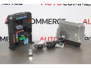 Gebruikte Computer Motormanagement Peugeot 308 (4A/C) 1.6 HDi Prijs € 250,00 Margeregeling aangeboden door Autocommerce