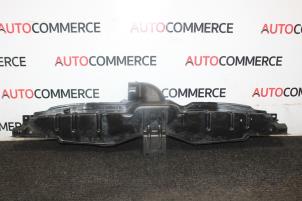 Gebruikte Slotplaat voor Peugeot Boxer (U9) 2.2 HDi 100 Euro 4 Prijs op aanvraag aangeboden door Autocommerce