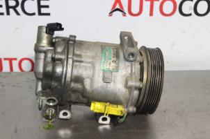 Begagnade Luftkonditioneringspump Peugeot 407 (6D) 2.0 HDiF 16V Pris på förfrågan erbjuds av Autocommerce