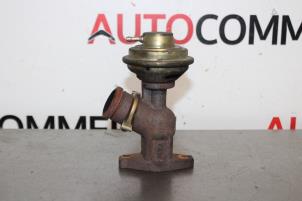 Gebruikte EGR Klep Peugeot 307 (3A/C/D) 1.6 HDiF 16V Prijs € 30,00 Margeregeling aangeboden door Autocommerce
