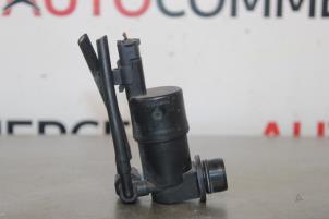 Gebruikte Ruitensproeier voor Peugeot 207/207+ (WA/WC/WM) 1.4 Prijs € 5,00 Margeregeling aangeboden door Autocommerce