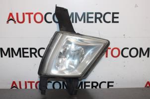 Gebruikte Mistlamp links-voor Peugeot 407 SW (6E) 1.6 HDiF 16V Prijs op aanvraag aangeboden door Autocommerce