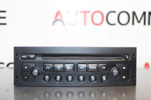 Gebruikte Radio Peugeot 307 SW (3H) 2.0 16V Prijs € 25,00 Margeregeling aangeboden door Autocommerce