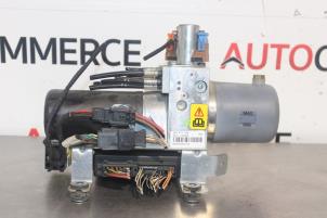 Gebruikte Cabriodak Motor Renault Megane II CC (EM) 1.9 dCi 115 Prijs € 100,00 Margeregeling aangeboden door Autocommerce