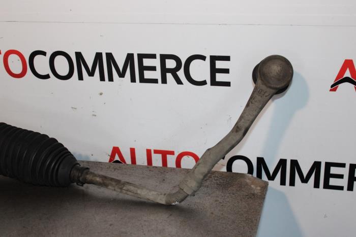 Styrbox från en Citroën C4 Berline (NC) 1.6 Hdi 90 2013