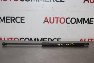 Gebruikte Kofferdekseldemper rechts-achter Citroen C1 Prijs op aanvraag aangeboden door Autocommerce