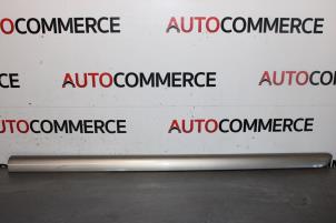 Gebruikte Portierlijst Peugeot 5008 I (0A/0E) 1.6 VTI 16V Prijs op aanvraag aangeboden door Autocommerce