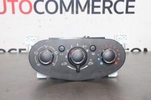 Gebruikte Chaufage Bedieningspaneel Dacia Sandero II 0.9 TCE 12V Prijs € 35,00 Margeregeling aangeboden door Autocommerce