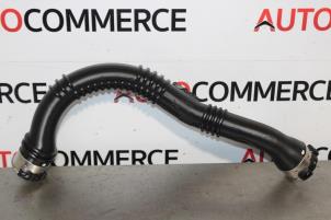 Nowe Waz chlodnicy miedzystopniowej Renault Trafic (1FL/2FL/3FL/4FL) 1.6 dCi 115 Cena € 169,40 Z VAT oferowane przez Autocommerce