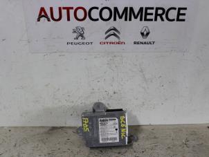 Gebruikte Airbag Module Renault Scénic II (JM) 1.6 16V Prijs € 20,00 Margeregeling aangeboden door Autocommerce