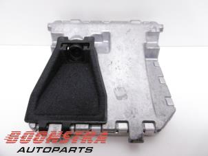 Gebruikte Camera voorzijde Mercedes A (W176) 1.6 A-180 16V Prijs € 89,25 Margeregeling aangeboden door Boonstra Autoparts