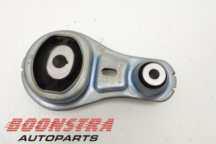 Fäste, växellåda från en Opel Vivaro 1.6 CDTi BiTurbo 145 2018