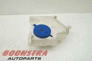 Begagnade Spolartank, vindruta Mercedes B (W245) 2.0 B-200 CDI 16V Pris € 24,95 Marginaltabell erbjuds av Boonstra Autoparts