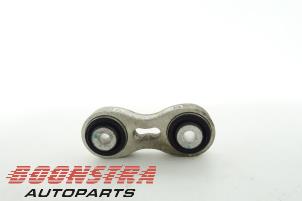 Używane Wahacz zawieszenia lewy tyl Tesla Model S 75D Cena € 36,75 Procedura marży oferowane przez Boonstra Autoparts