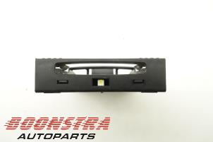 Begagnade Kortläsare (lås) Renault Megane III Grandtour (KZ) 1.5 dCi 110 Pris € 24,95 Marginaltabell erbjuds av Boonstra Autoparts