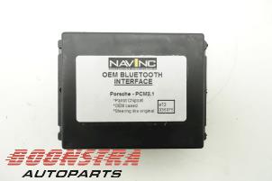 Używane Modul telefoniczny Porsche 911 (996) 3.6 Carrera 4 24V Cena € 44,95 Procedura marży oferowane przez Boonstra Autoparts