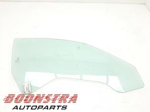 Gebruikte Portierruit 2Deurs rechts Ferrari California 4.3 V8 32V Prijs € 149,00 Margeregeling aangeboden door Boonstra Autoparts