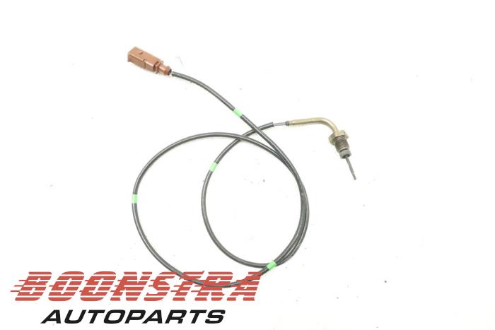 Avgastemperatursensor från en Volkswagen Transporter T6 2.0 TDI 150 2018