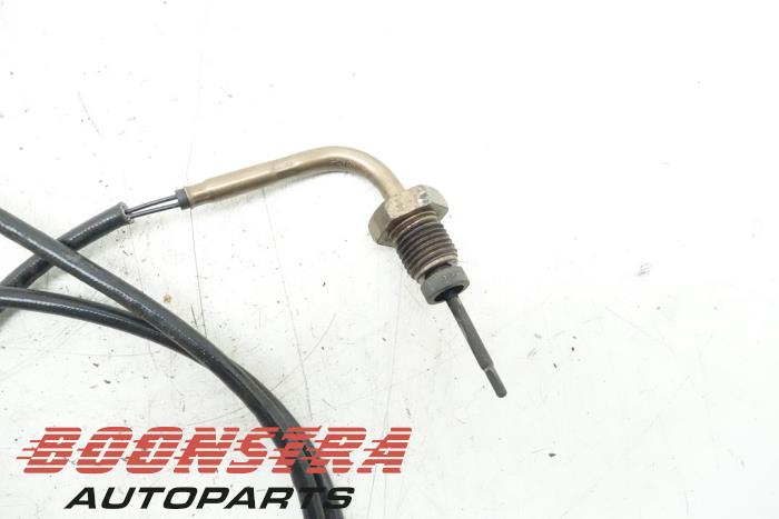 Avgastemperatursensor från en Volkswagen Transporter T6 2.0 TDI 150 2018