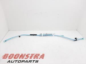 Begagnade Takgardinairbag, höger Volkswagen Touran (1T3) 1.6 TDI 16V Pris € 24,95 Marginaltabell erbjuds av Boonstra Autoparts