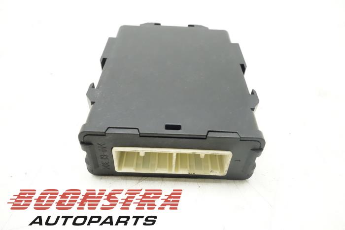 Dator, automatisk växellåda från en Toyota Auris (E18) 1.8 16V Hybrid 2016