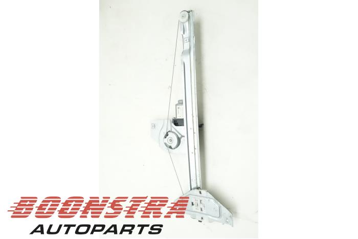 Fönstermekanism, 2-dörrars, höger fram från en Peugeot Partner (GC/GF/GG/GJ/GK) 1.6 HDI 75 16V 2008