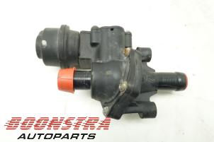 Gebruikte Thermostaat Opel Vivaro 2.0 CDTI 16V Prijs € 30,19 Inclusief btw aangeboden door Boonstra Autoparts