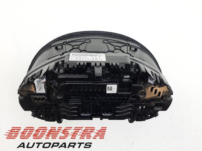 Vägmätare KM från en Mercedes-Benz C Estate (S205) C-180 BlueTEC, C-180 d 1.6 16V 2018