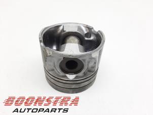 Begagnade Kolv Toyota Land Cruiser V8 (J20) 4.5 D-4D 32V Pris € 148,95 Marginaltabell erbjuds av Boonstra Autoparts