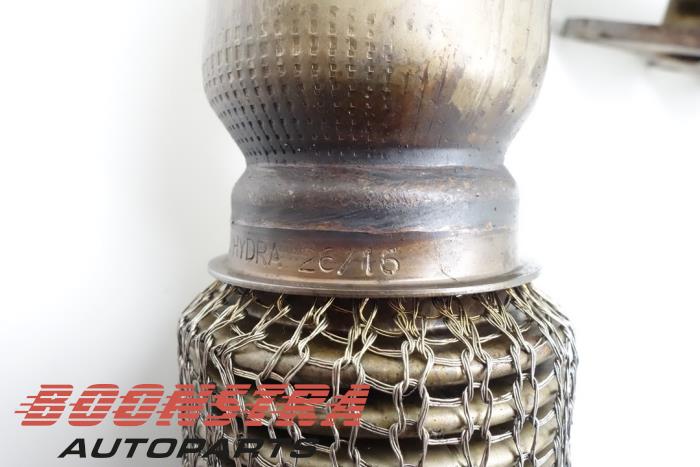 Uitlaatspruitstuk van een Audi Q7 (4MB/4MG) 3.0 TDI V6 24V e-tron plug-in hybrid 2016