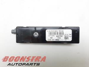 Gebruikte Antenne Versterker Mercedes E (W212) E-200 CDI 16V BlueEfficiency,BlueTEC Prijs € 24,95 Margeregeling aangeboden door Boonstra Autoparts