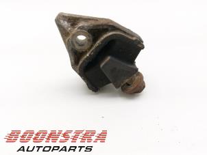 Begagnade Fäste, växellåda Porsche 928 4.7 S2 Pris € 65,95 Marginaltabell erbjuds av Boonstra Autoparts