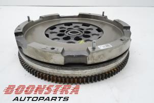 Begagnade Tvåmassesvänghjul Ford Transit Custom 2.0 TDCi 16V Eco Blue 130 Pris € 205,64 Inklusive moms erbjuds av Boonstra Autoparts