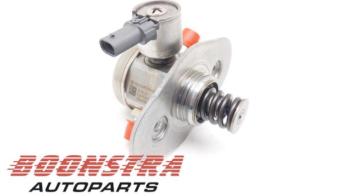 Högtryckspump från en MINI Clubman (F54) 1.5 Cooper 12V 2016