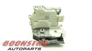 Gebruikte Portierslot Mechaniek 4Deurs rechts-voor Audi Q5 (FYB/FYG) 2.0 TDI 16V Quattro Prijs € 24,95 Margeregeling aangeboden door Boonstra Autoparts