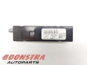 Gebruikte Antenne Versterker Mercedes E (W212) E-200 CDI 16V BlueEfficiency,BlueTEC Prijs € 24,95 Margeregeling aangeboden door Boonstra Autoparts