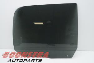 Begagnade Dörrfönster, 4-dörrars, höger bak Dodge 1500 Crew Cab (DS) 5.7 Hemi V8 4x4 Pris € 114,89 Inklusive moms erbjuds av Boonstra Autoparts