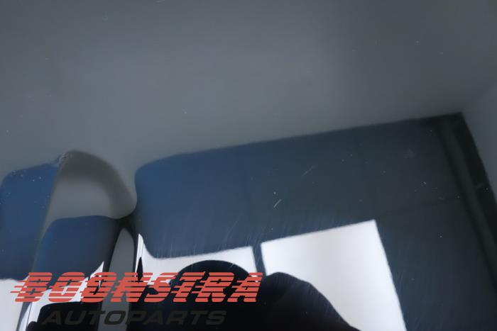 Baklucka från en Morgan Plus Six 2022