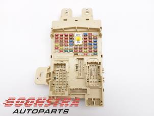 Używane Skrzynka bezpieczników Kia Niro I (DE) 1.6 GDI Hybrid Cena € 58,95 Procedura marży oferowane przez Boonstra Autoparts