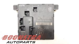 Używane Modul centralnego zamka Mercedes E (W211) 3.2 E-320 CDI 24V Cena € 24,95 Procedura marży oferowane przez Boonstra Autoparts