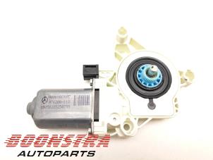 Gebruikte Portierruitmotor Mercedes CLS (C257) 450 EQ Boost 3.0 24V 4-Matic Prijs € 74,95 Margeregeling aangeboden door Boonstra Autoparts