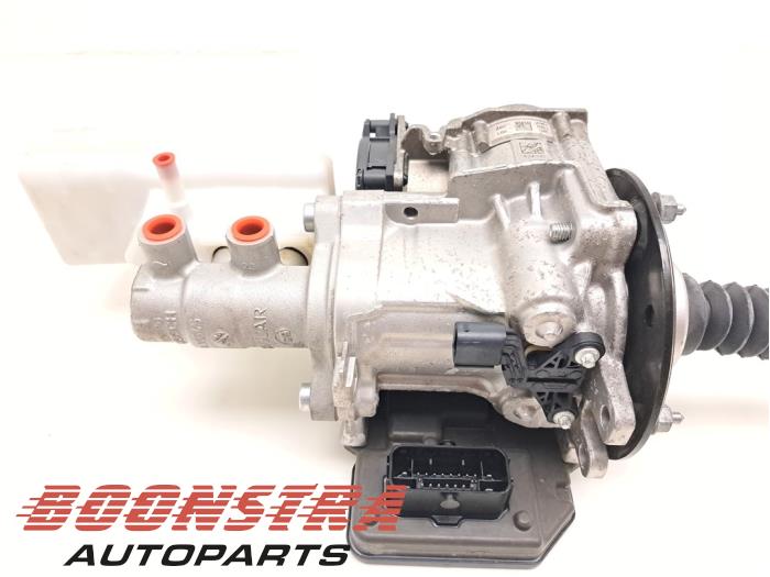 Bromsservo från en Jaguar I-Pace EV400 AWD 2019